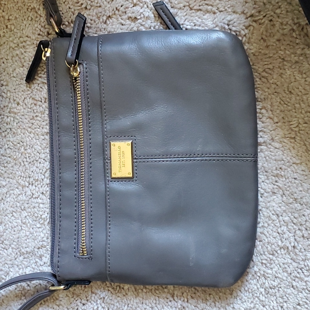 Tignanello shittake Color showstopper crossbody Purse
